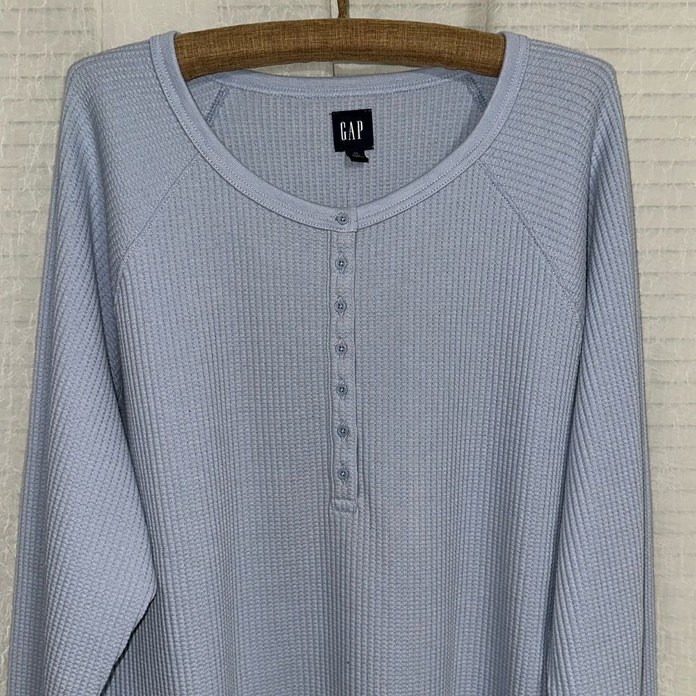 NWT GAP Light Blue Long Sleeve Tee XL Tall